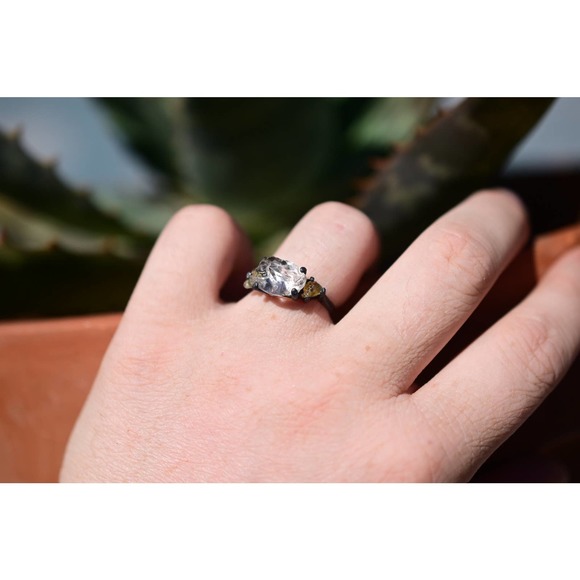 Custom yellow Montana sapphire ring raw clear quartz size 4 5 6 7 8 9 10… - Picture 7 of 9